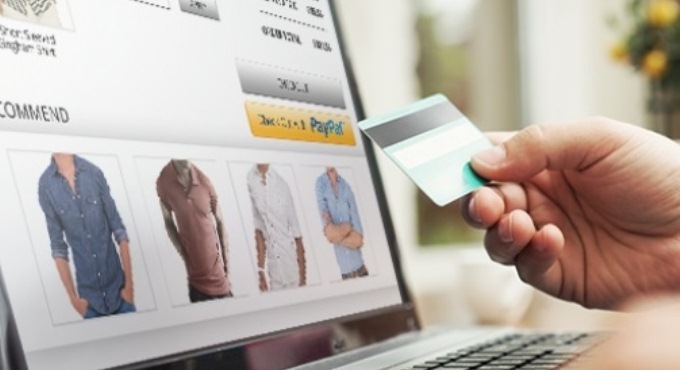 Blerjet online do behen me te shtrenjta: 22.4 per qind taksa mbi kostot e transportit